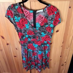 Rusty minidress/tunic, size 8 (fits like a small)